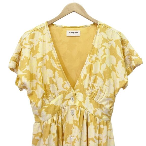 NWT The Normal Brand Ezra Crepe Deep V Button Thru Dress Yellow Size Small NEW - Picture 8 of 16